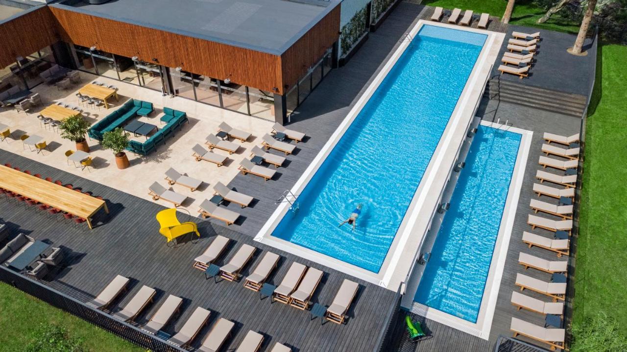 New Sairme Hotel Exterior photo