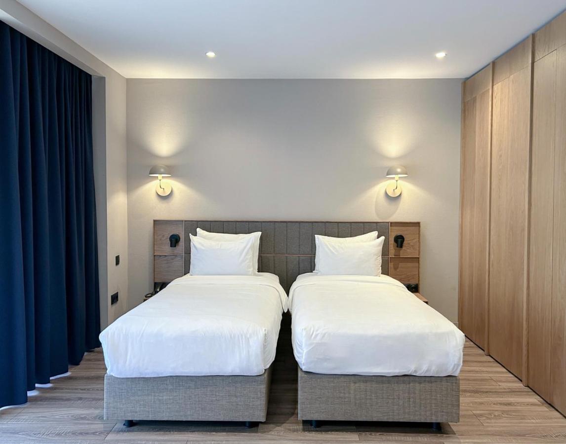 New Sairme Hotel Room photo
