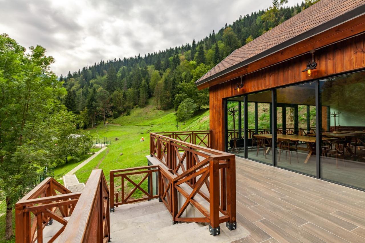New Sairme Hotel Exterior photo